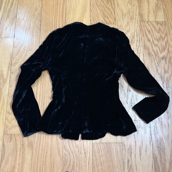 Vintage Peplum Jacket in Black Velvet - Picture 4 of 9